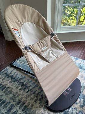 BabyBjorn 2-in-1 Adjustable Baby Bouncer Seat and Toddler Chair